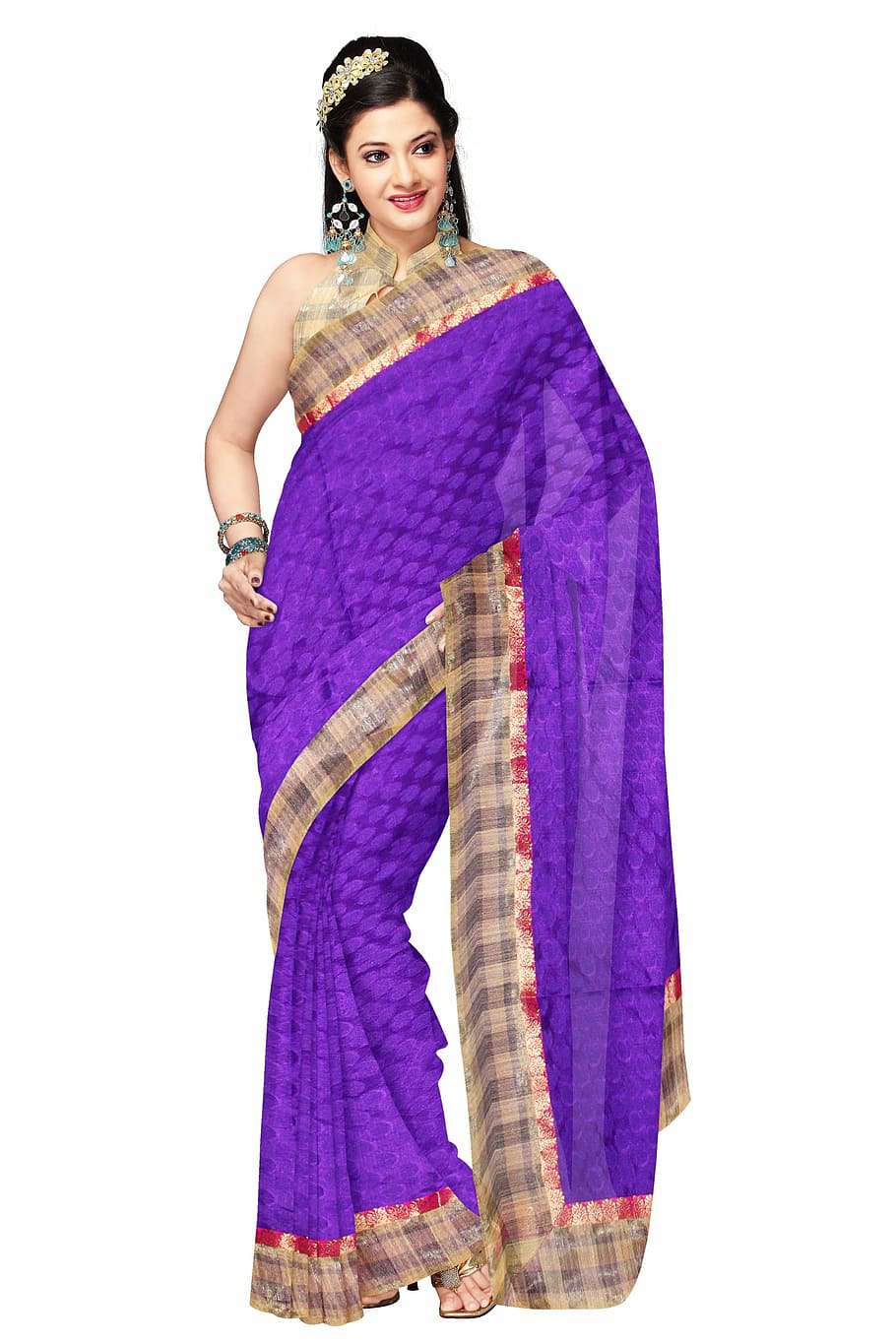 indian-women-wearing-silk-saree805.jpg
